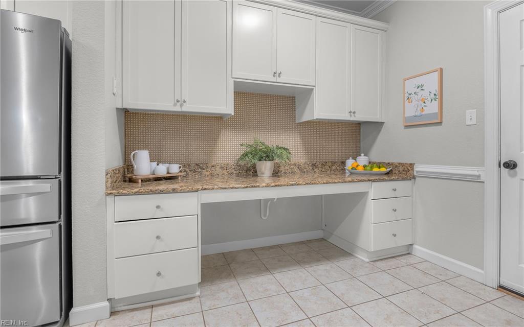 488 Fieldstone Glen WAY