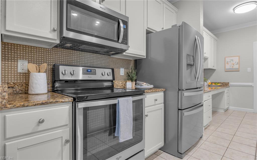 488 Fieldstone Glen WAY