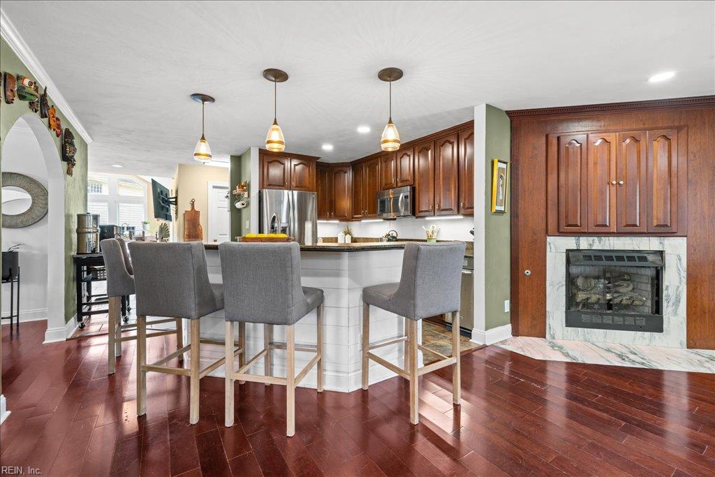1309 Hawaiian DR