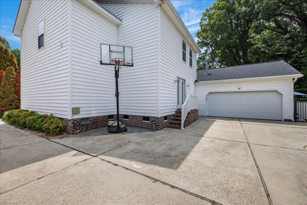 1309 Hawaiian DR