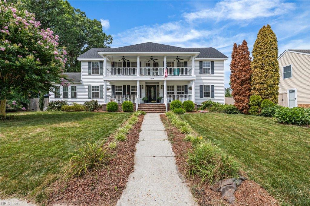 1309 Hawaiian DR