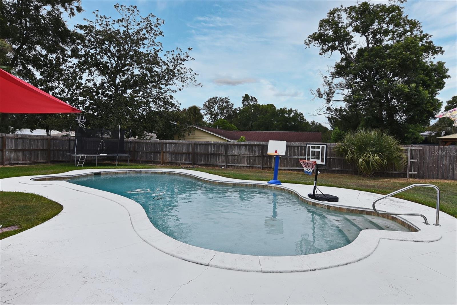 118 SWEETBRIAR BR