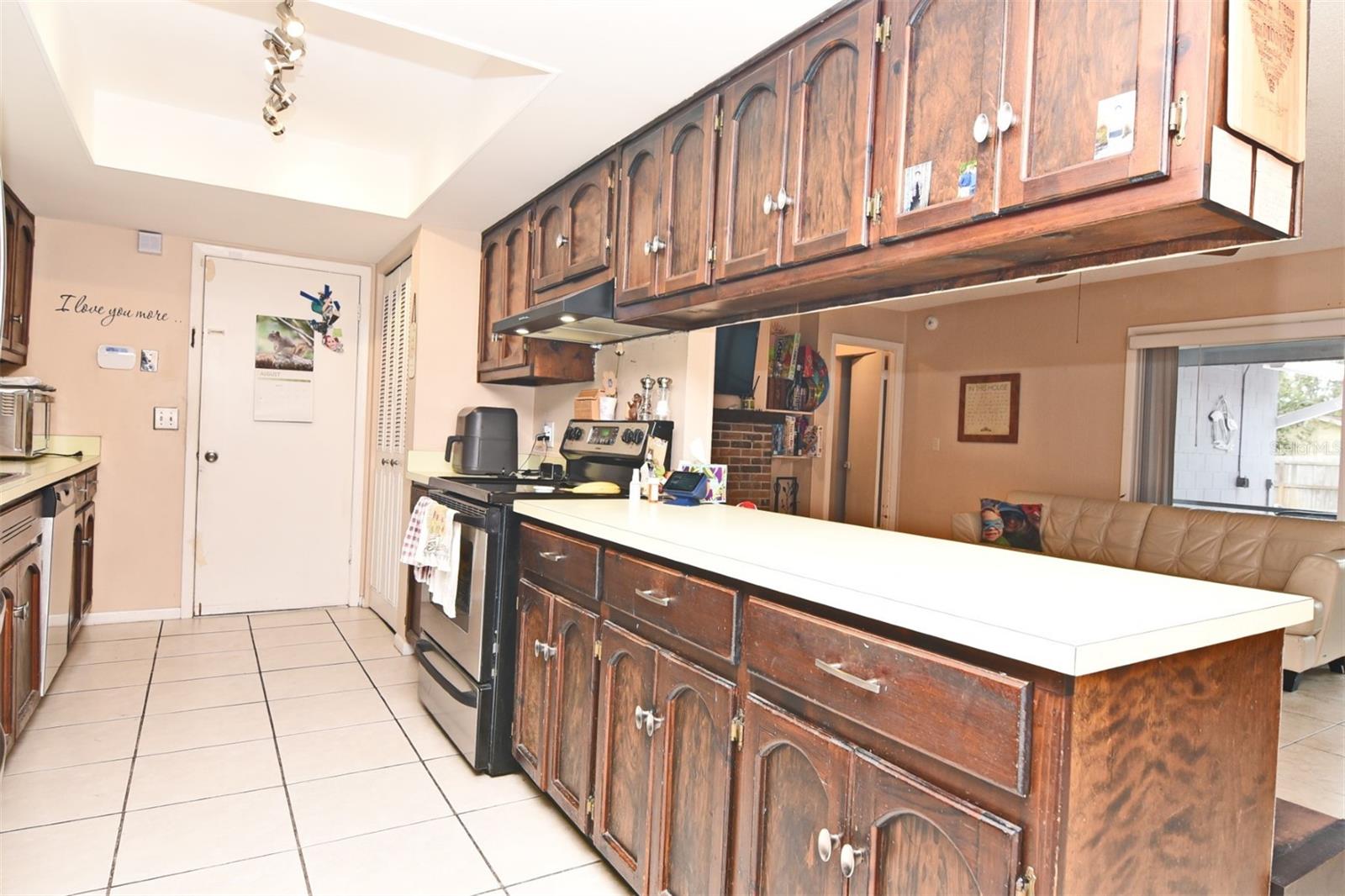 118 SWEETBRIAR BR