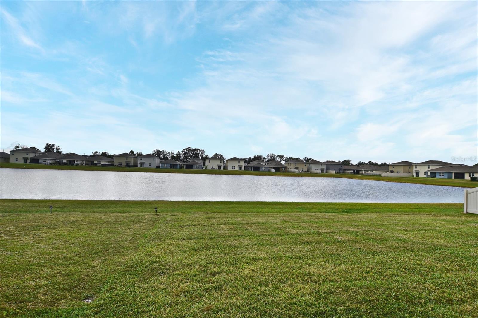 4195 LOOKING GLASS PL