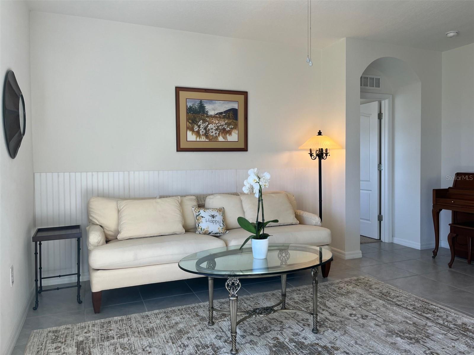 4195 LOOKING GLASS PL