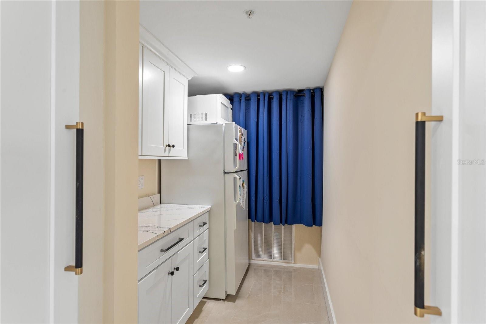 4651 S ATLANTIC AVE #602 & 603