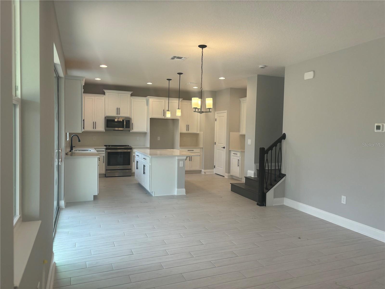 5643 GREEN ARROW PL