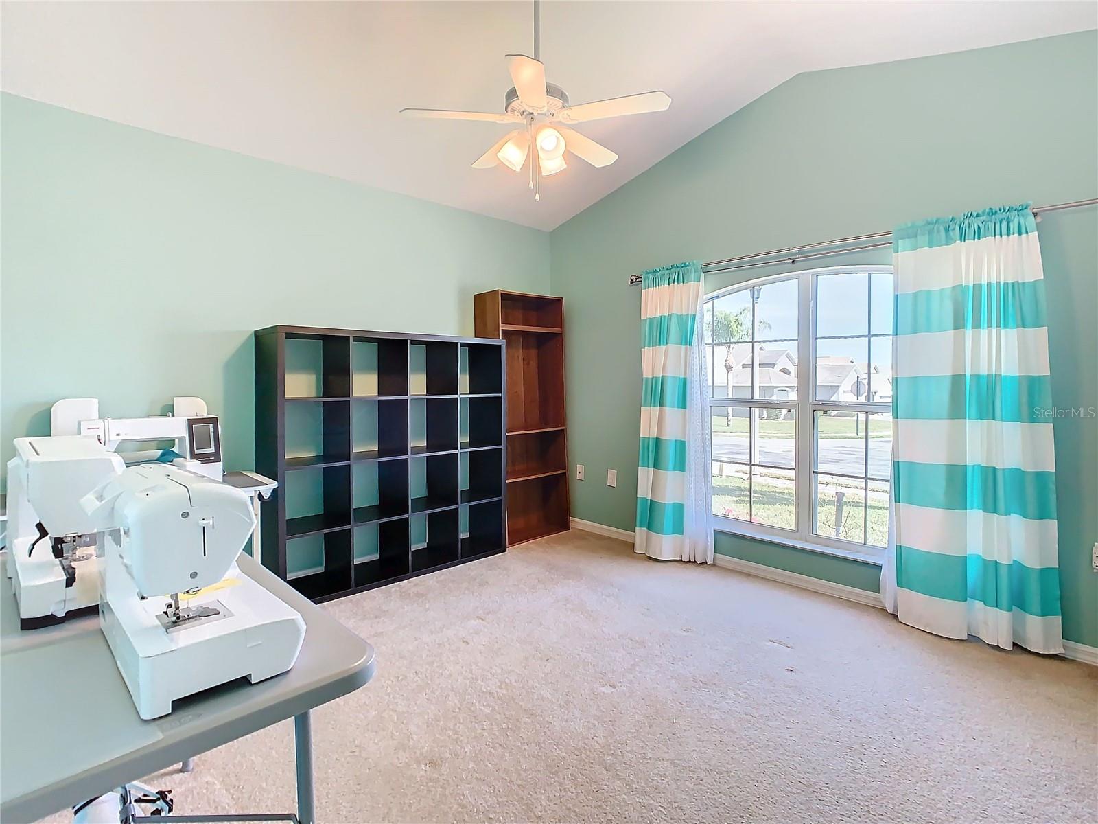 303 KNIGHTSBRIDGE CIR