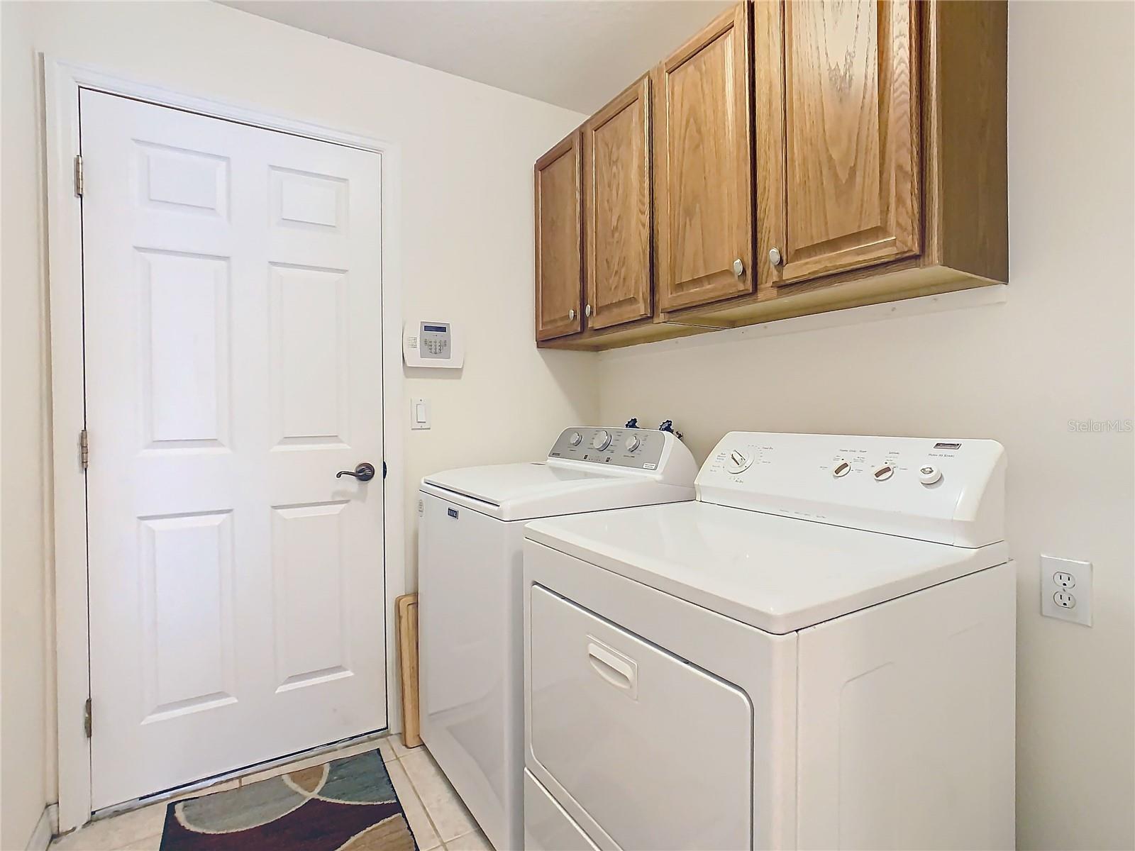303 KNIGHTSBRIDGE CIR