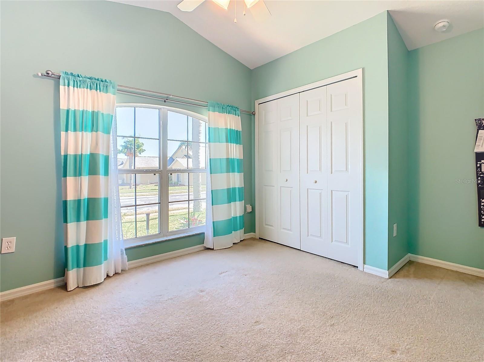303 KNIGHTSBRIDGE CIR