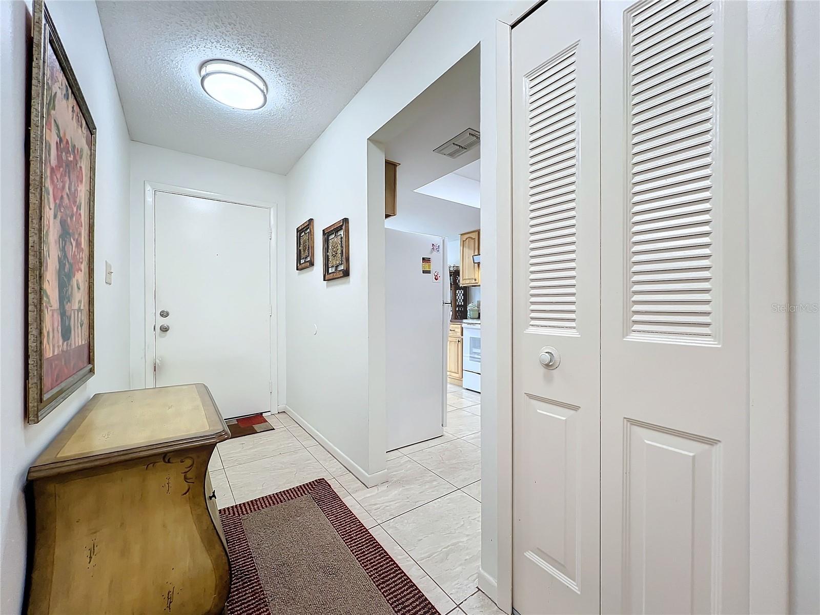 455 MEADOWOOD BLVD