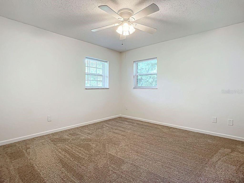 1805 SAINT CHARLES TER