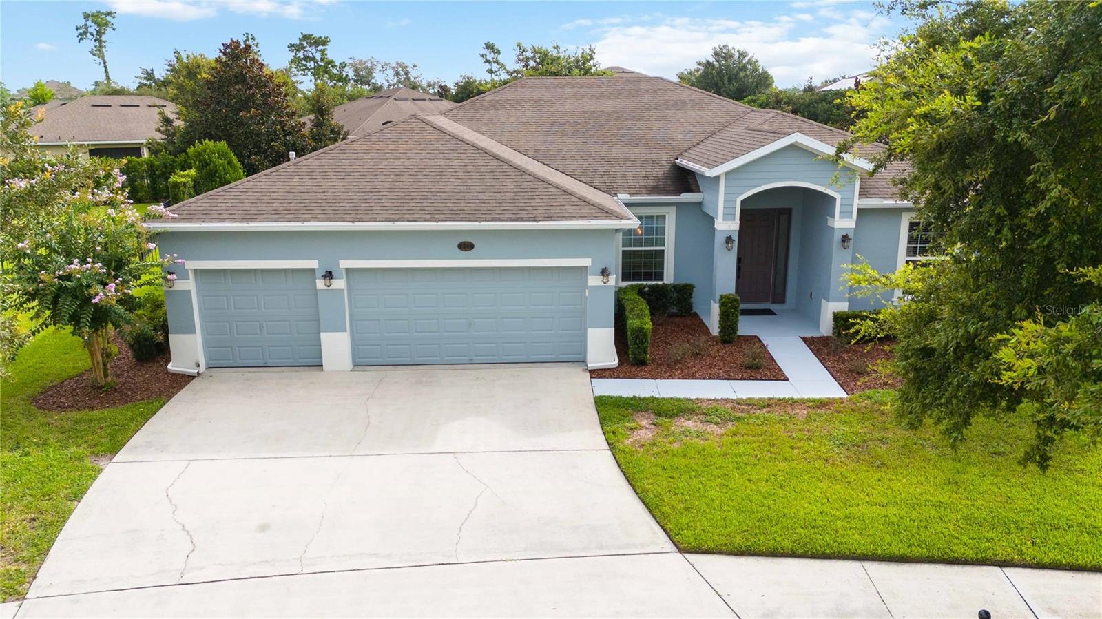 113 MYRTLEBERRY LN