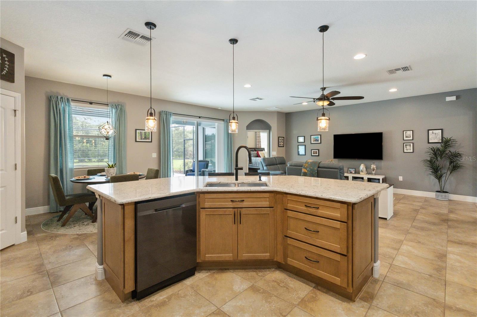 113 MYRTLEBERRY LN