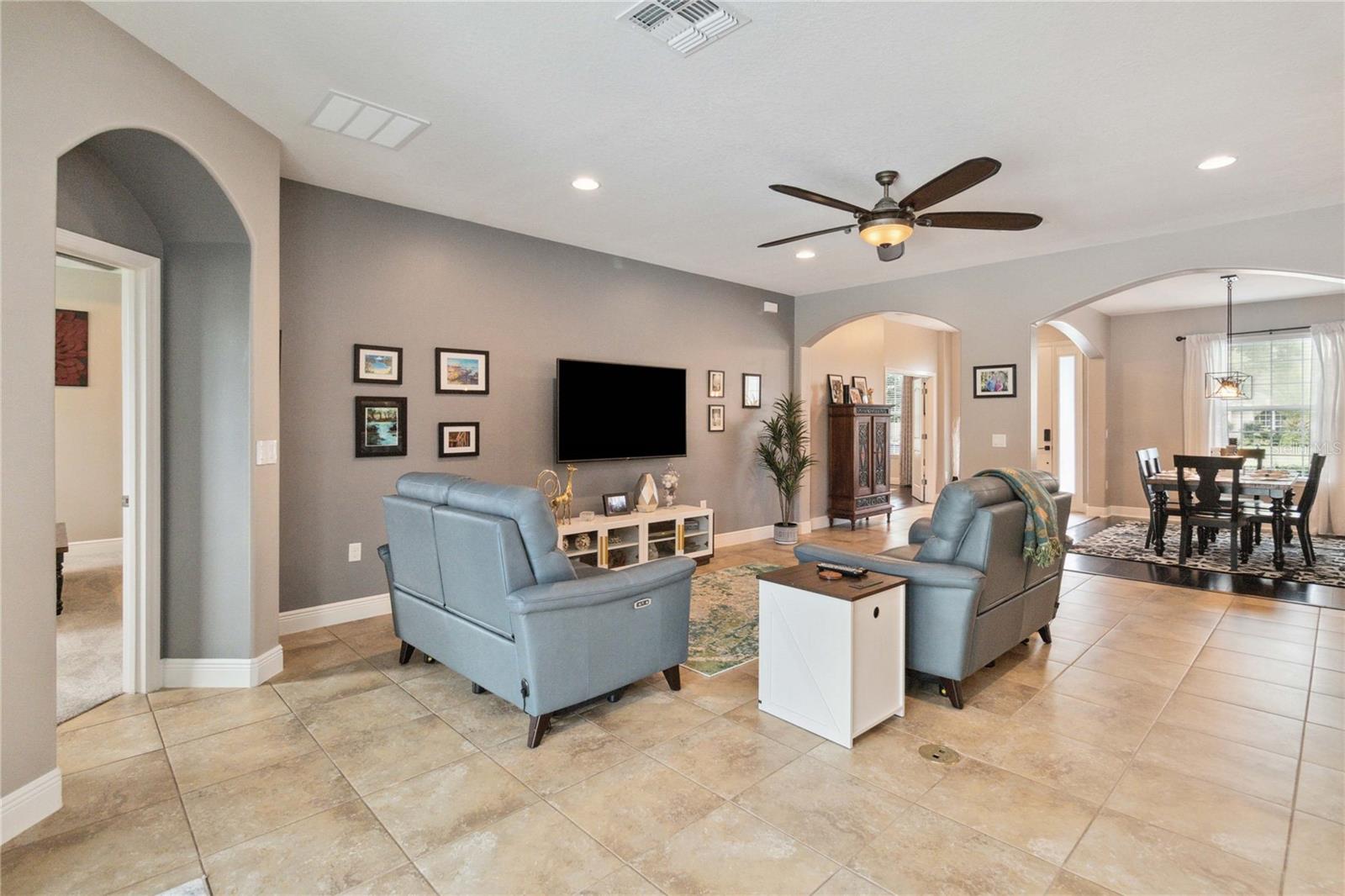 113 MYRTLEBERRY LN