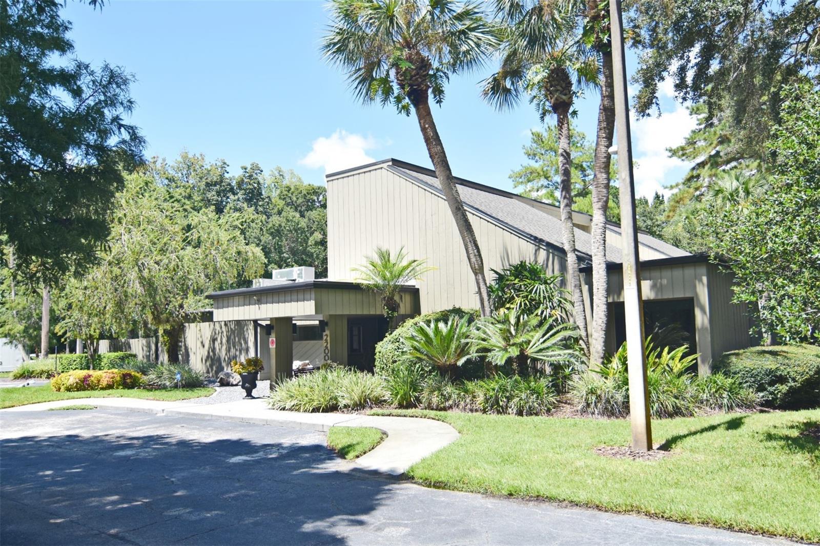 766 BLADES CT