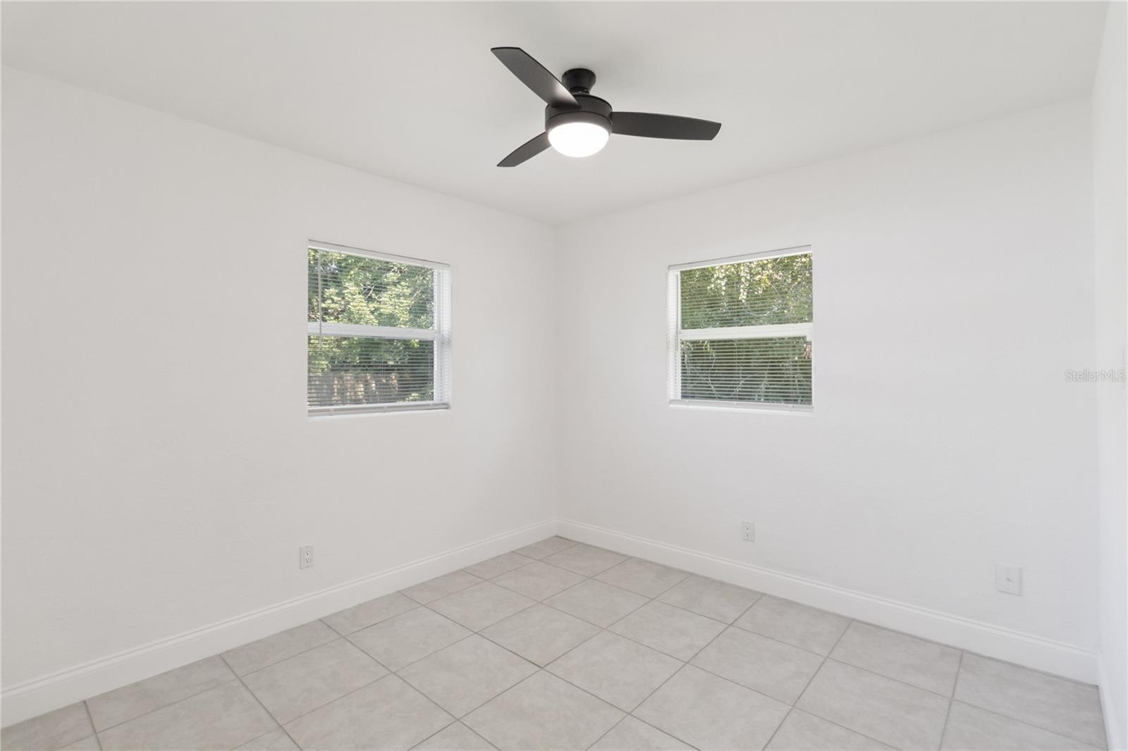405 BETH DR