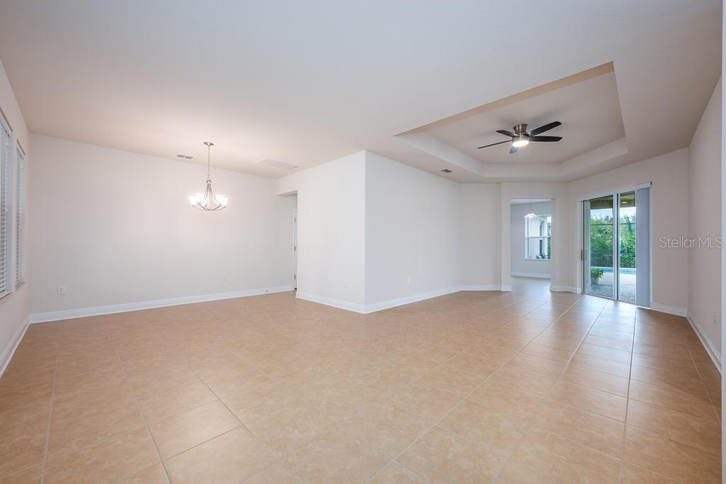 2934 SAND OAK LOOP