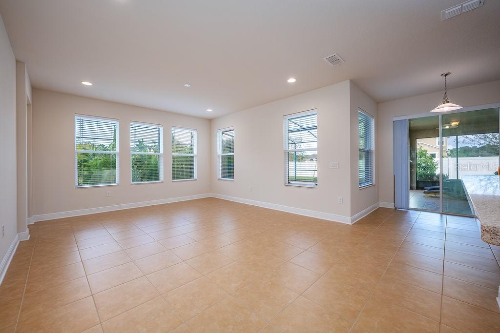 2934 SAND OAK LOOP