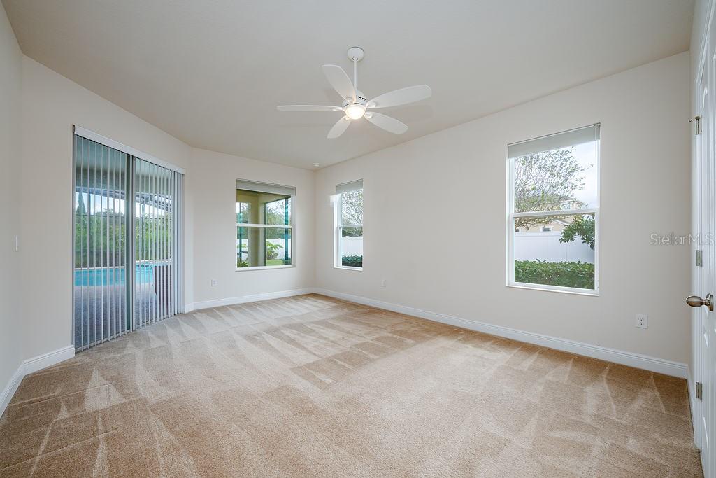 2934 SAND OAK LOOP