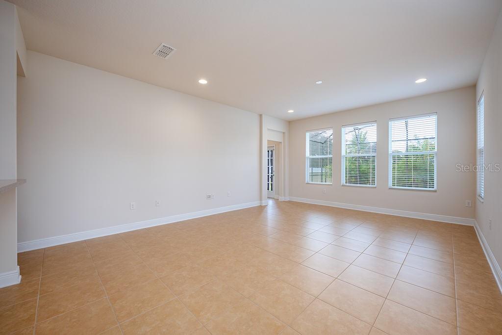 2934 SAND OAK LOOP