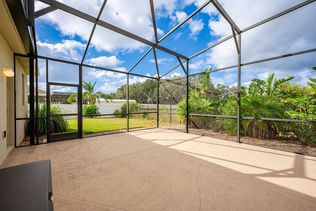 2934 SAND OAK LOOP