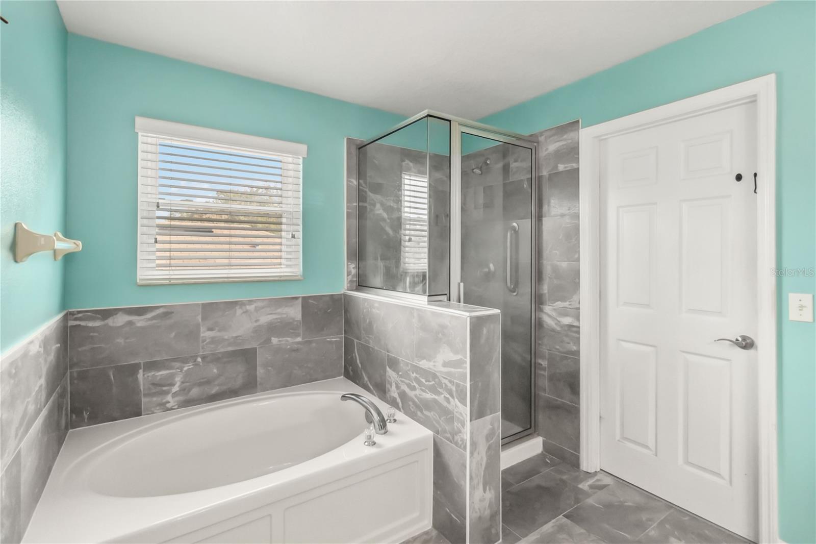 3969 LONE EAGLE PL