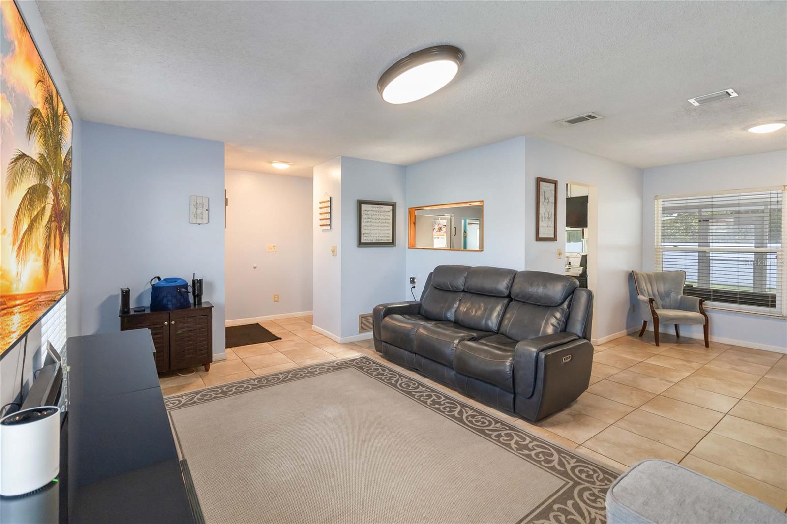 8508 ALVERON AVE #1