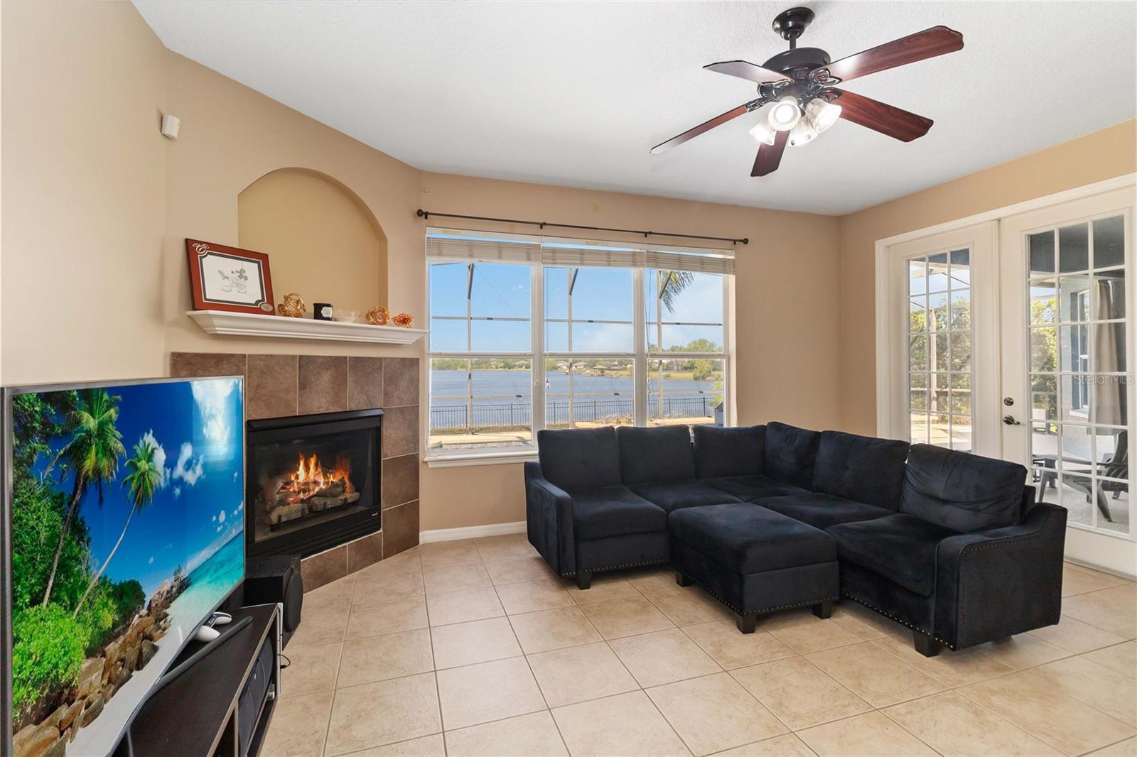 318 OSPREY LAKES CIR