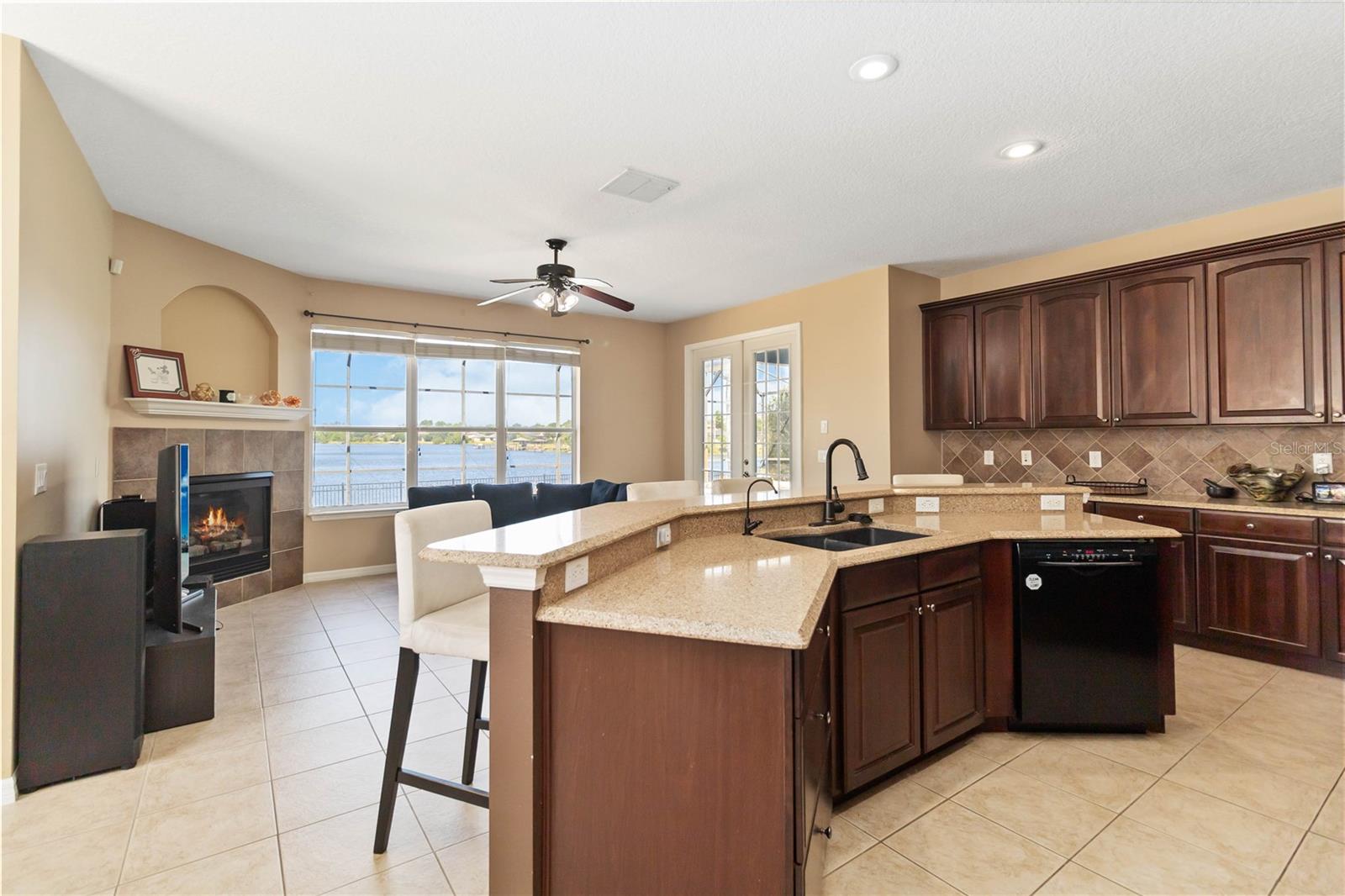 318 OSPREY LAKES CIR