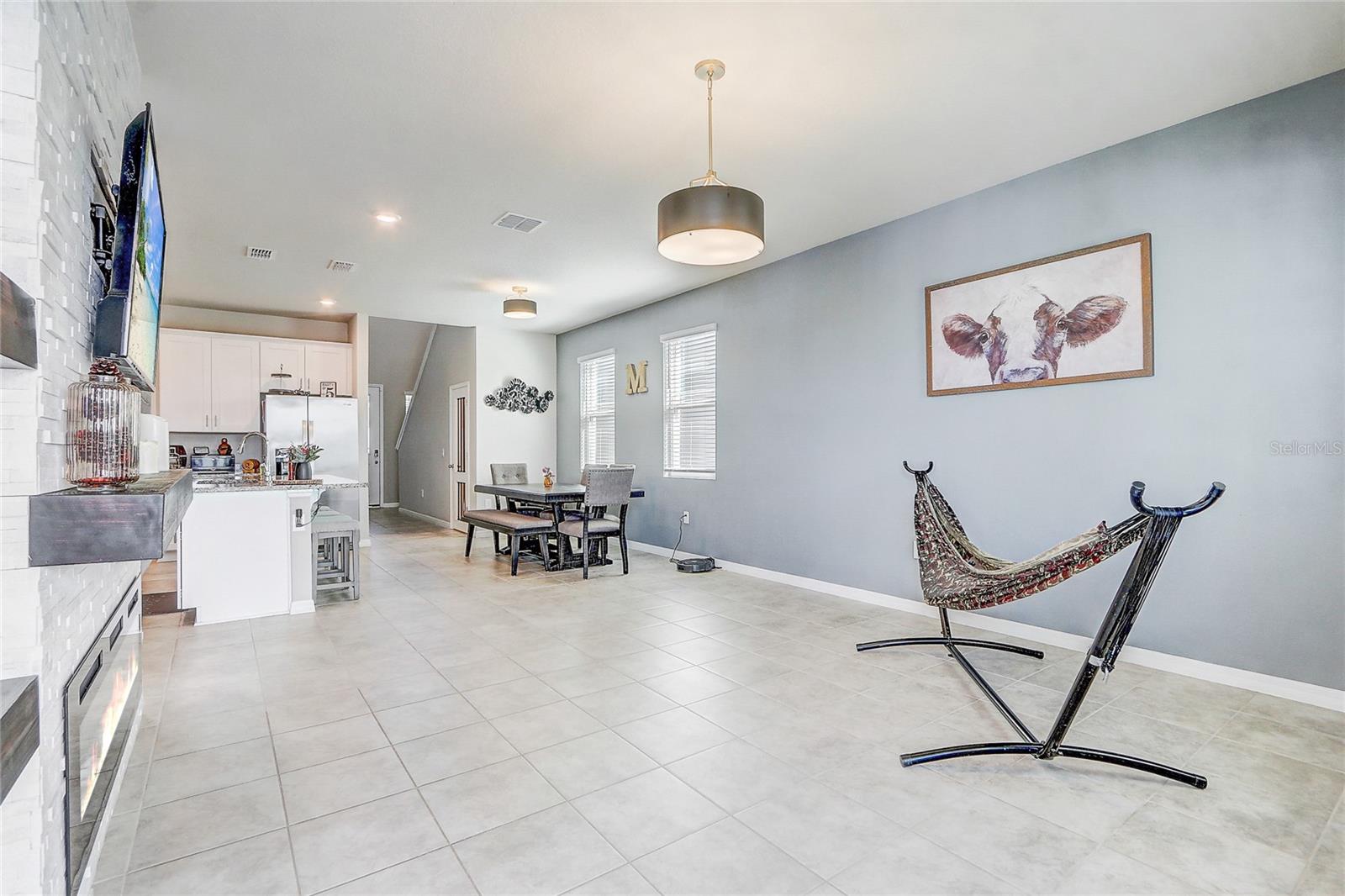 2412 GOLD DUST DR