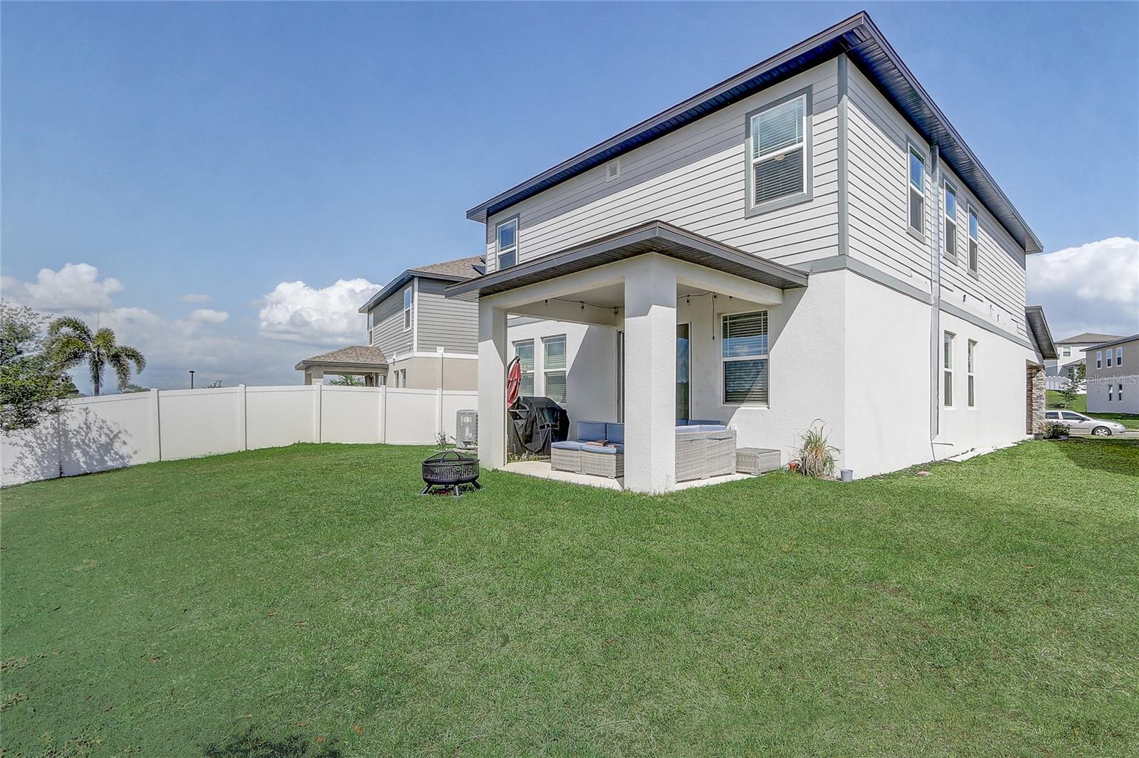 2412 GOLD DUST DR