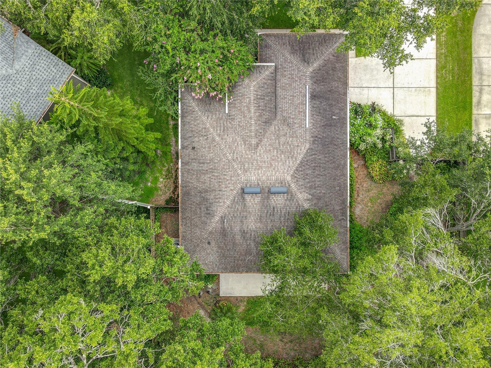 2353 KINGSCREST CIR
