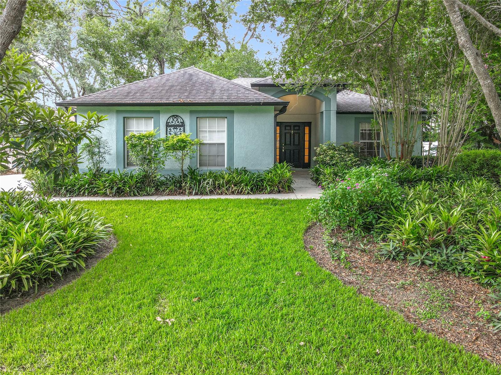2353 KINGSCREST CIR