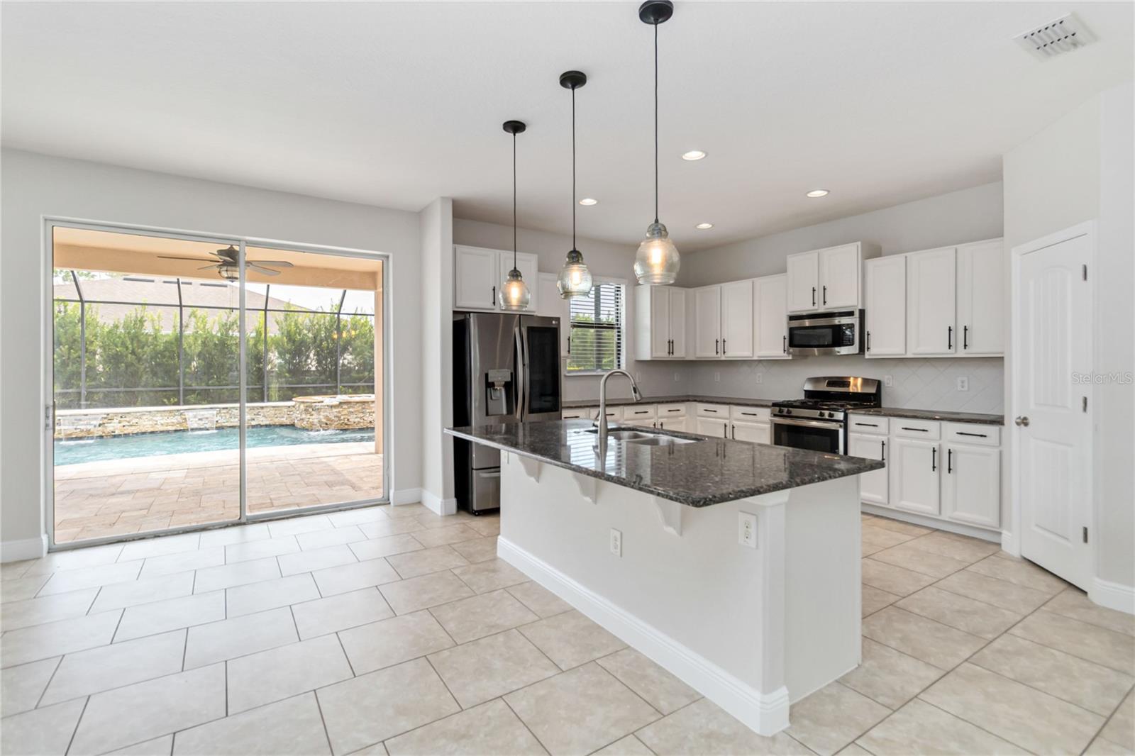 115 MYRTLEBERRY LN