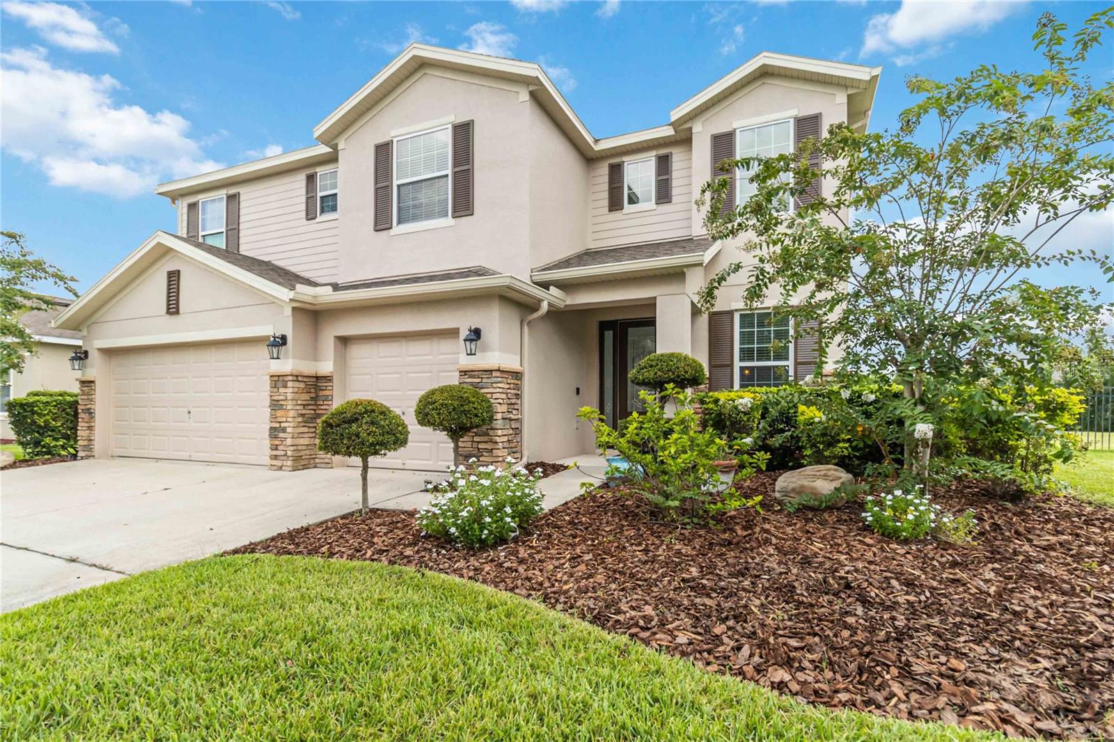 115 MYRTLEBERRY LN