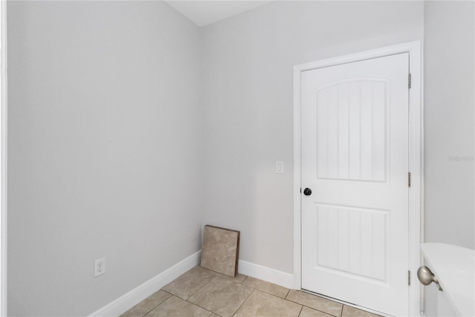 115 MYRTLEBERRY LN