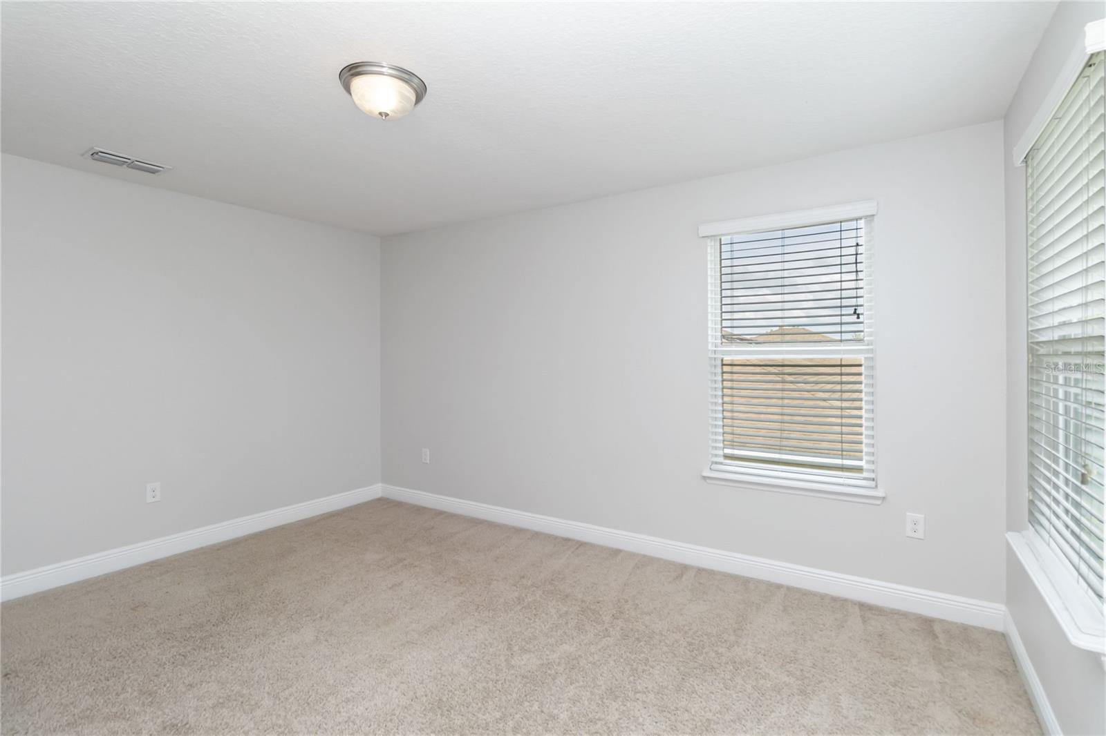115 MYRTLEBERRY LN