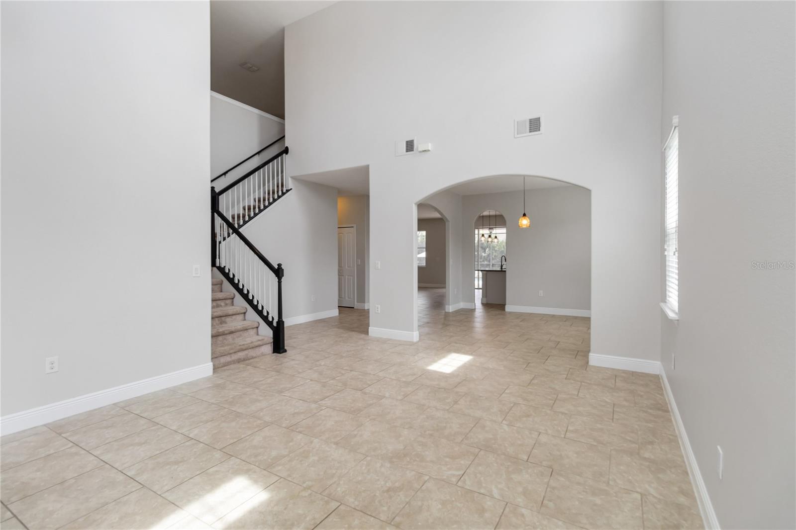 115 MYRTLEBERRY LN