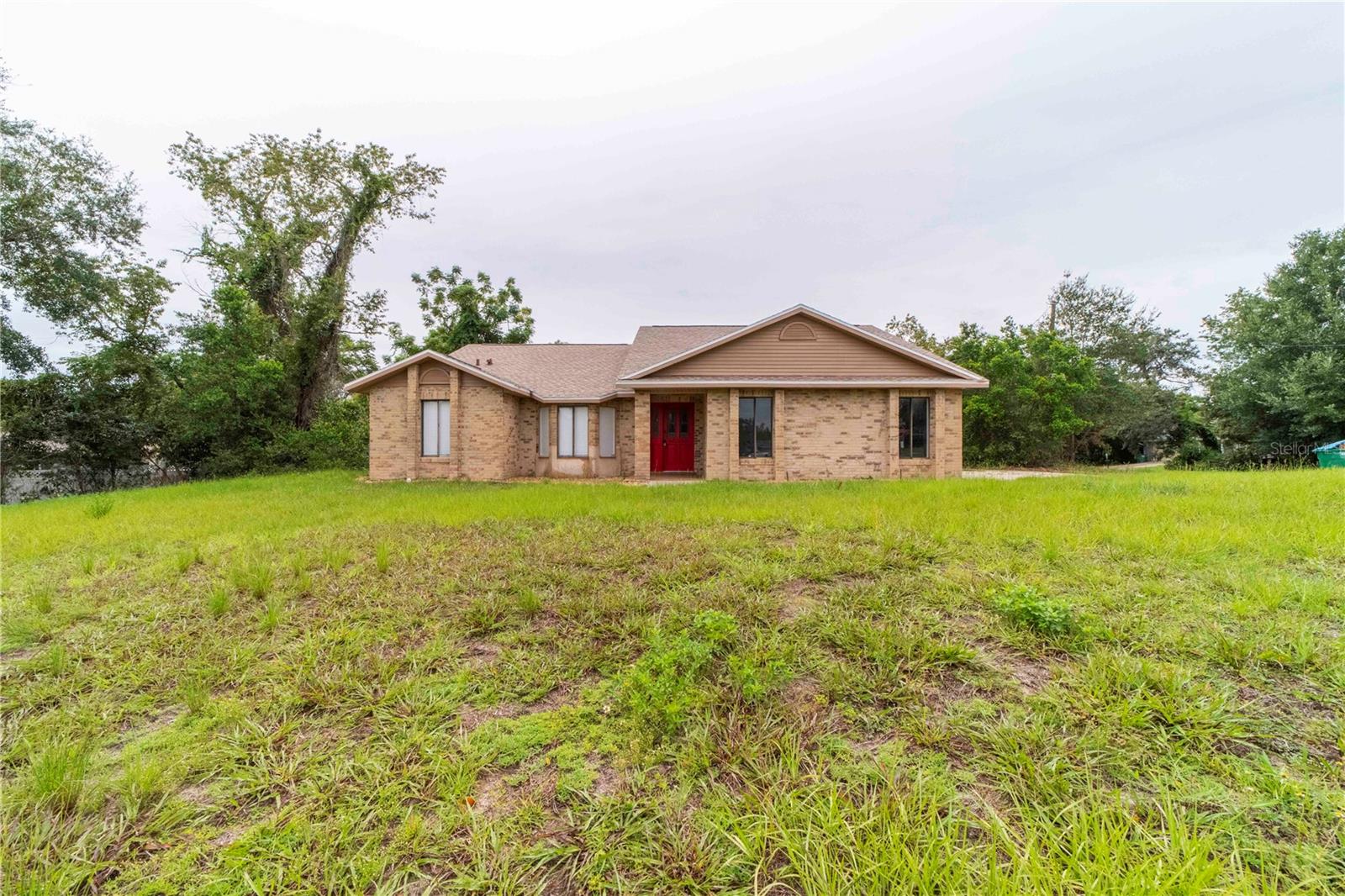 1797 N ACADIAN DR