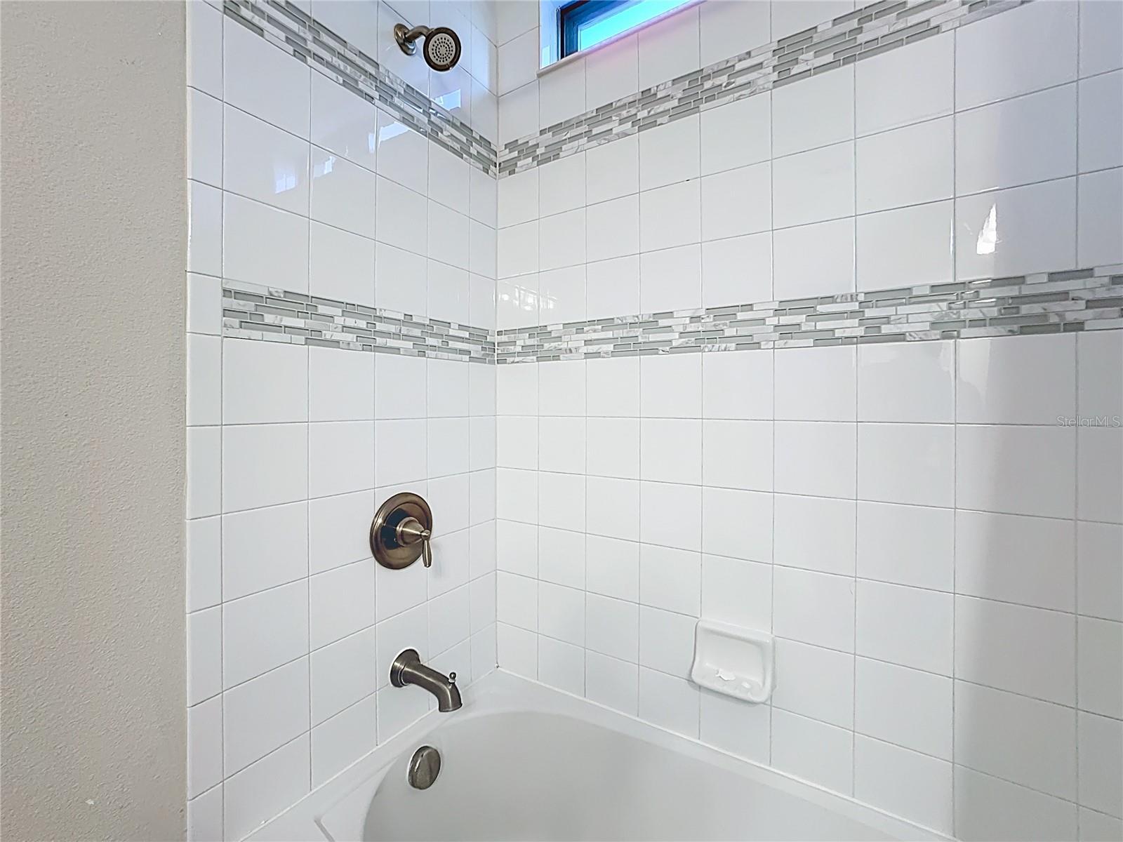 1234 FOUNTAIN COIN LOOP