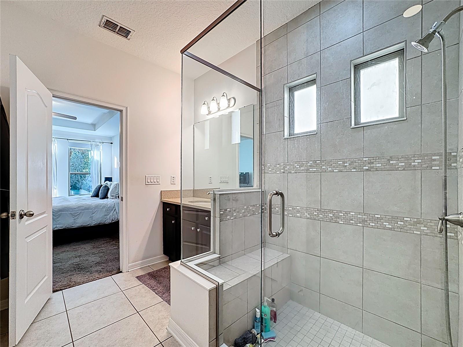 1234 FOUNTAIN COIN LOOP