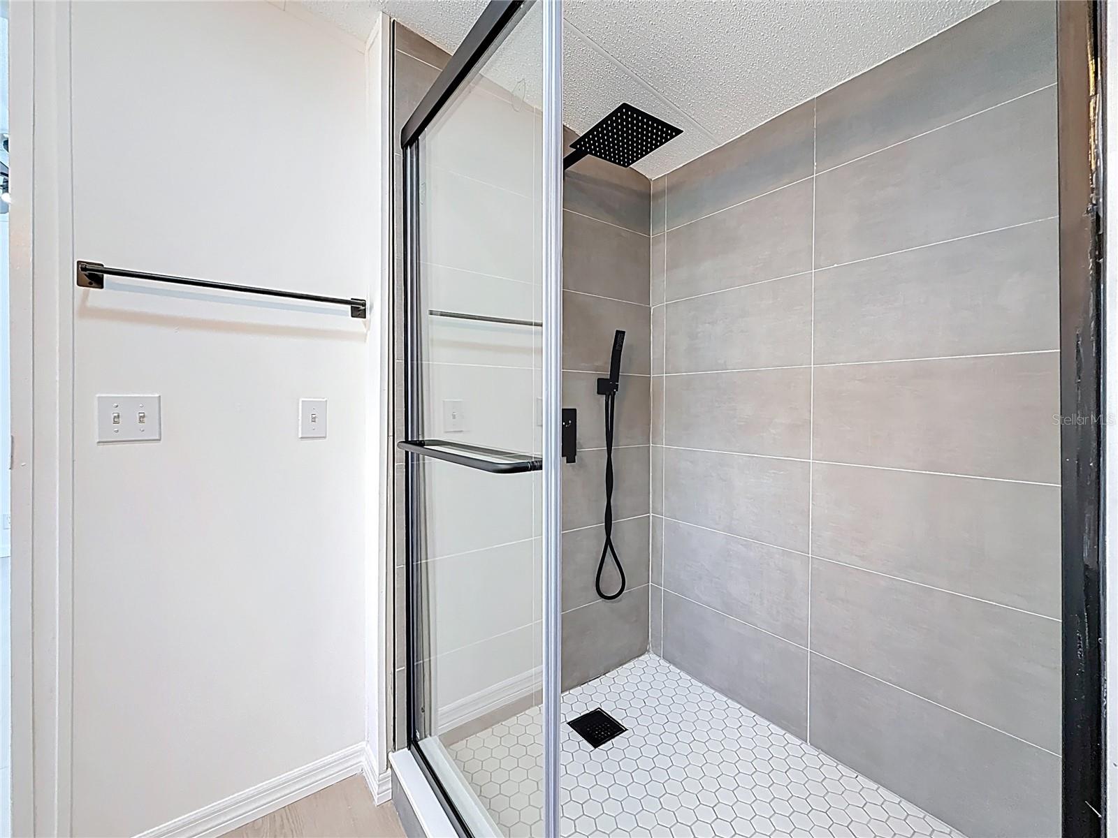 9421 COSTINE MEADOWS DR