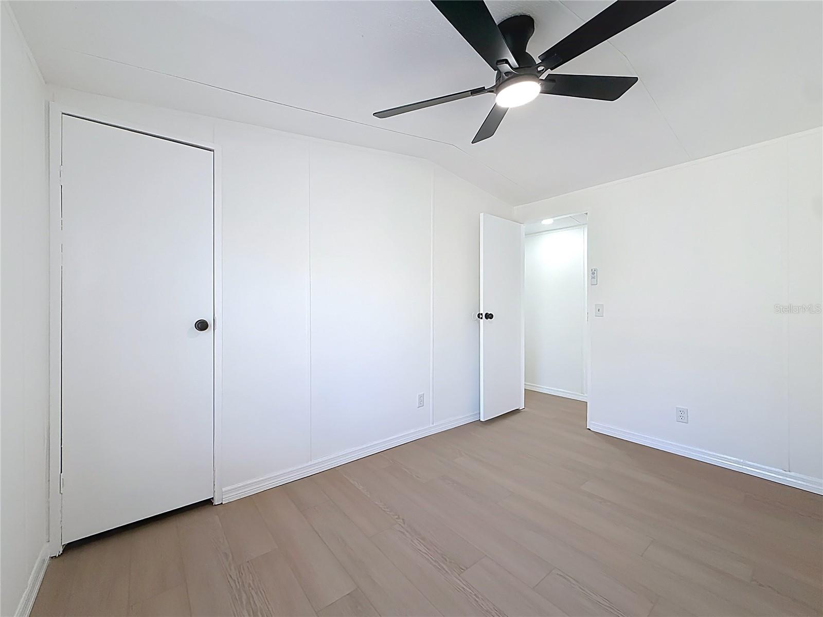 9421 COSTINE MEADOWS DR