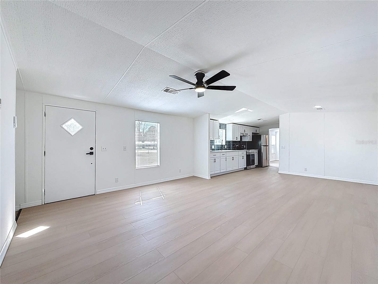 9421 COSTINE MEADOWS DR