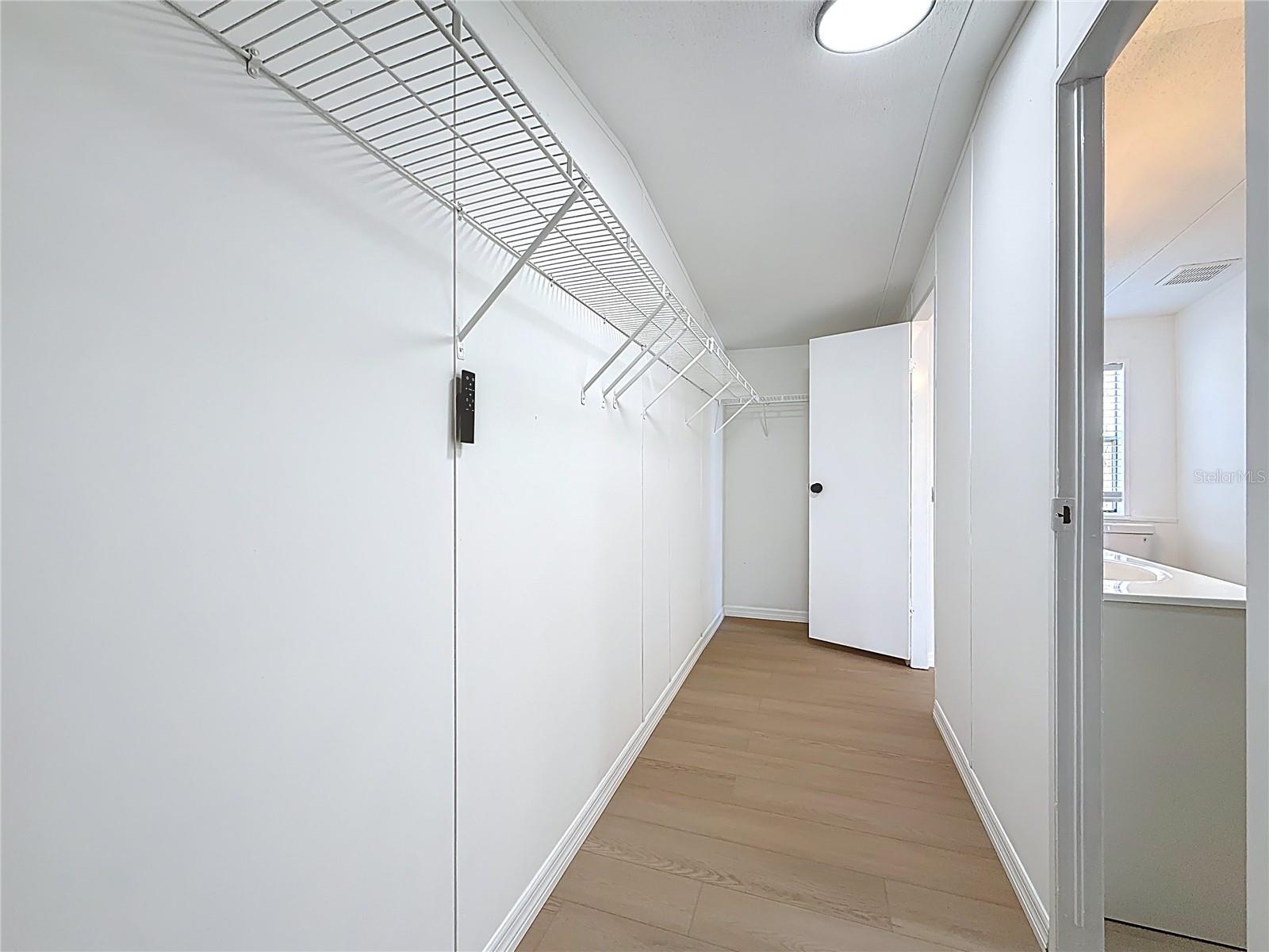 9421 COSTINE MEADOWS DR