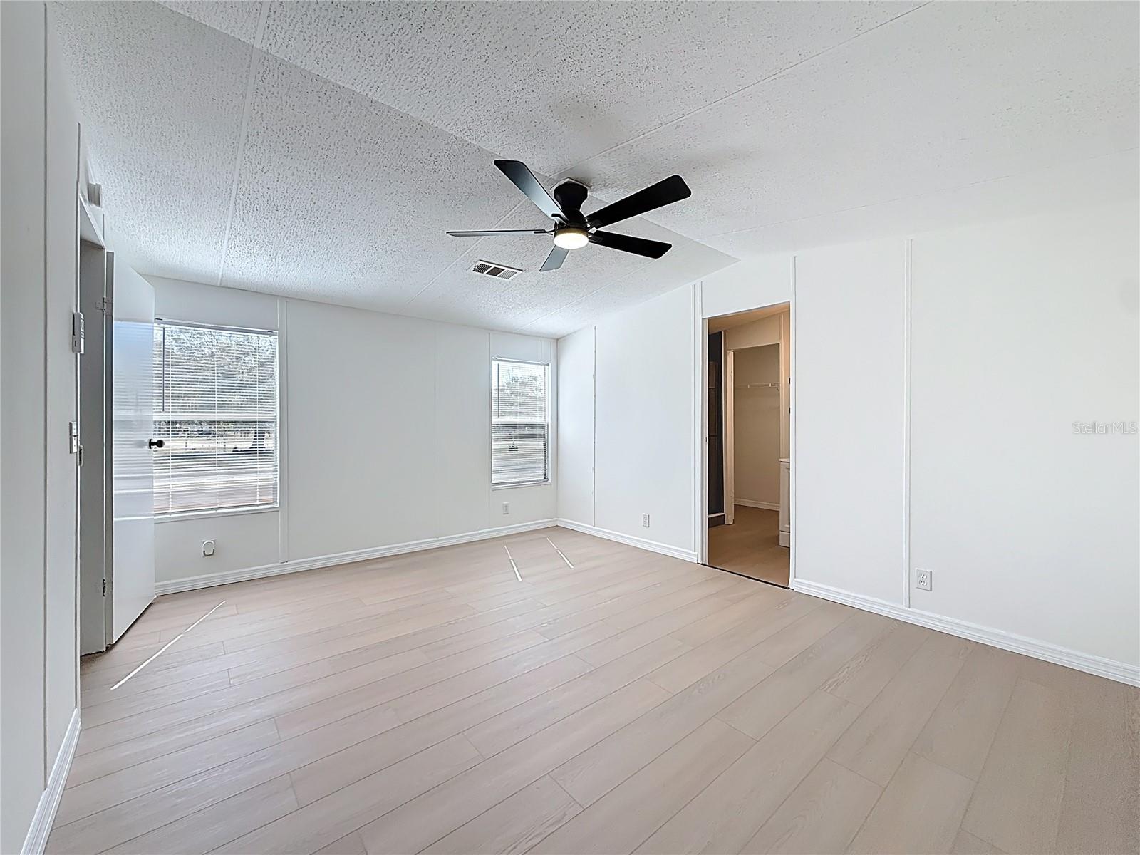 9421 COSTINE MEADOWS DR