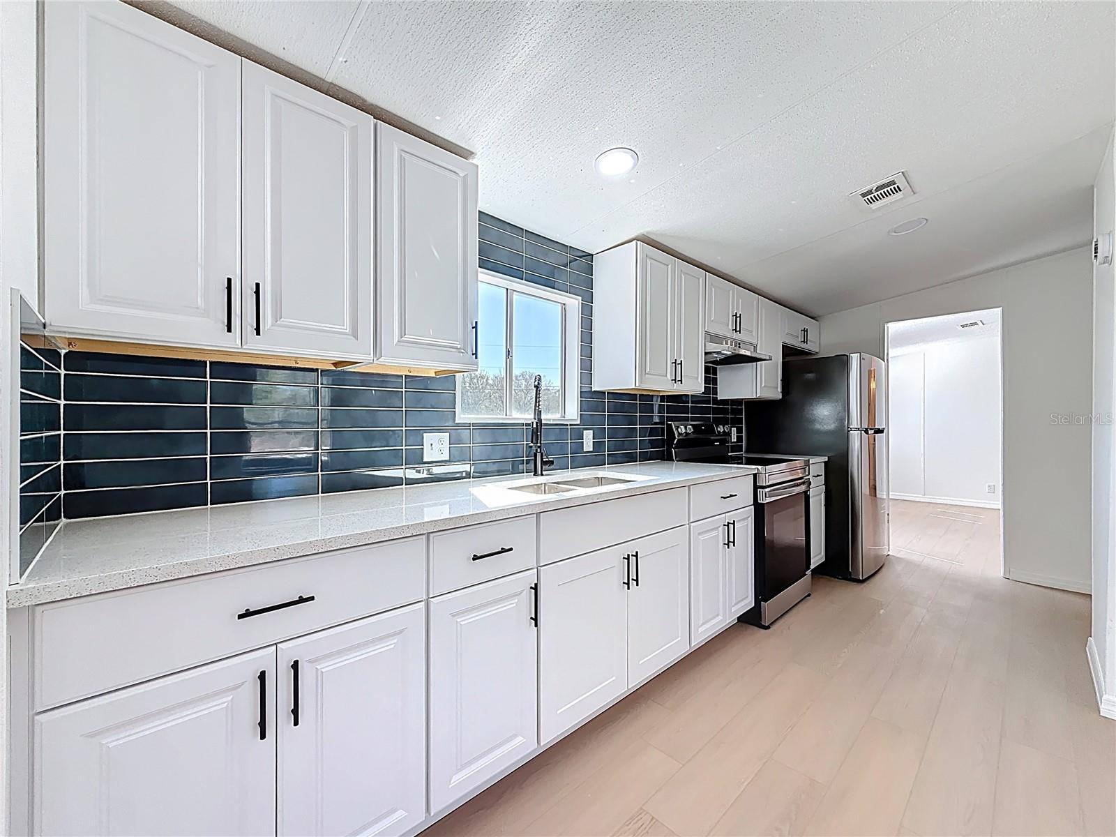 9421 COSTINE MEADOWS DR