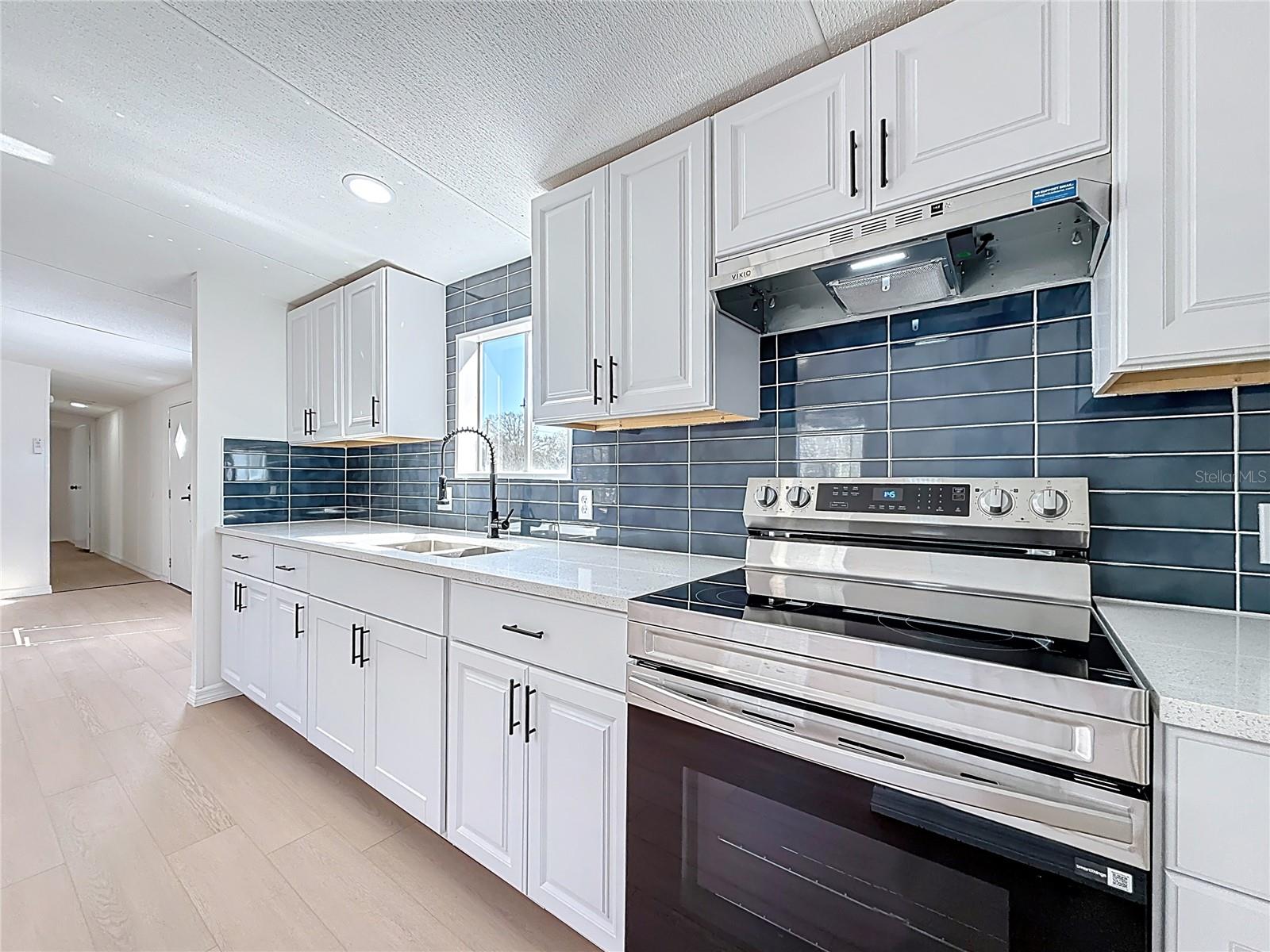 9421 COSTINE MEADOWS DR