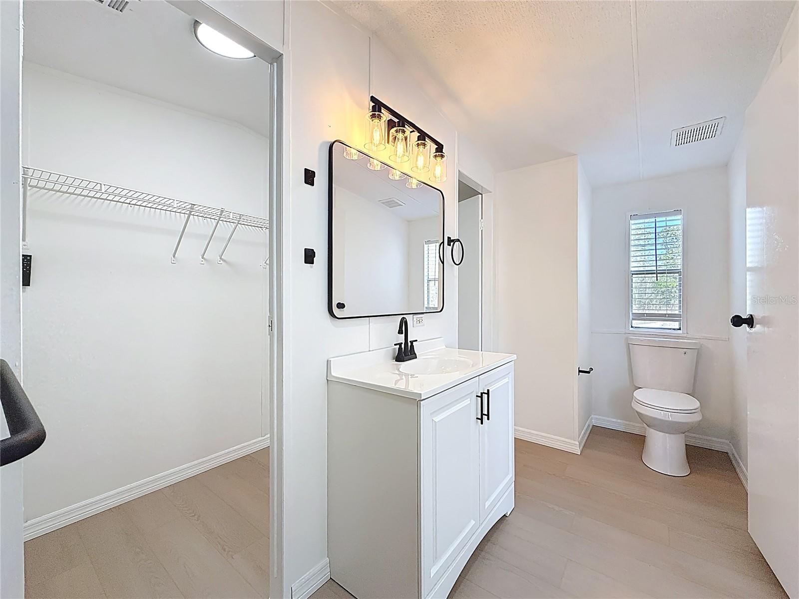 9421 COSTINE MEADOWS DR